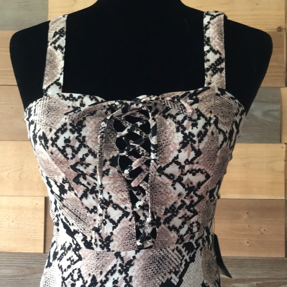 EXPRESS Snakeskin Print Lace-up Midi Dress - Picture 4 of 5